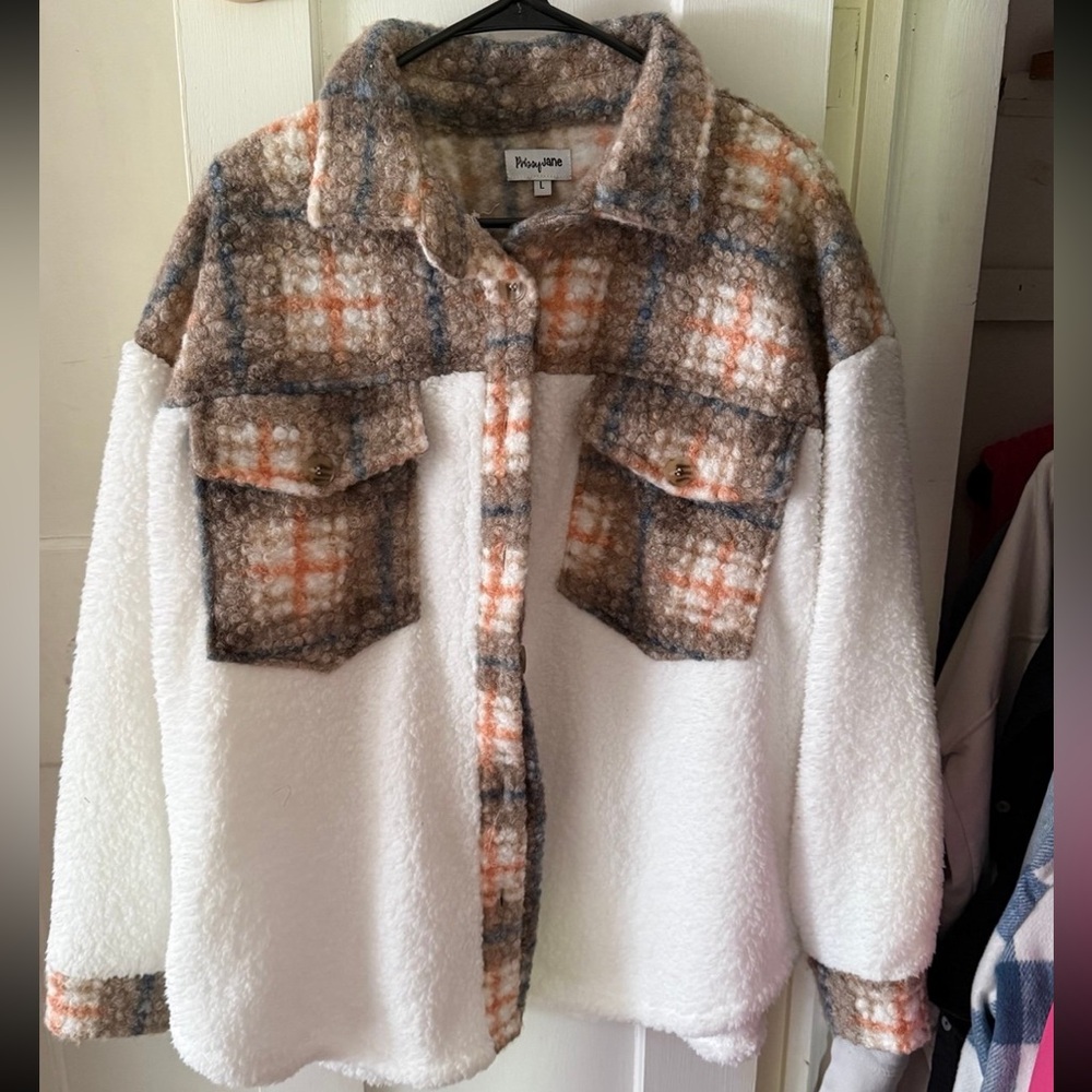 Cozy Plaid Teddy Jacket - White and Brown